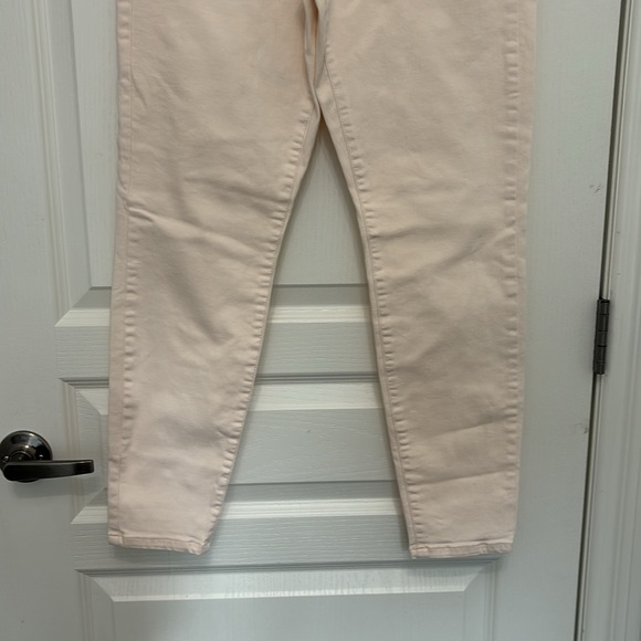 Women’s Light Pink Skinny Jeans - Picture 3 of 8
